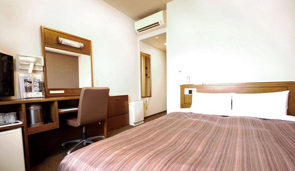Hotel Route-Inn Яцусиро Экстерьер фото